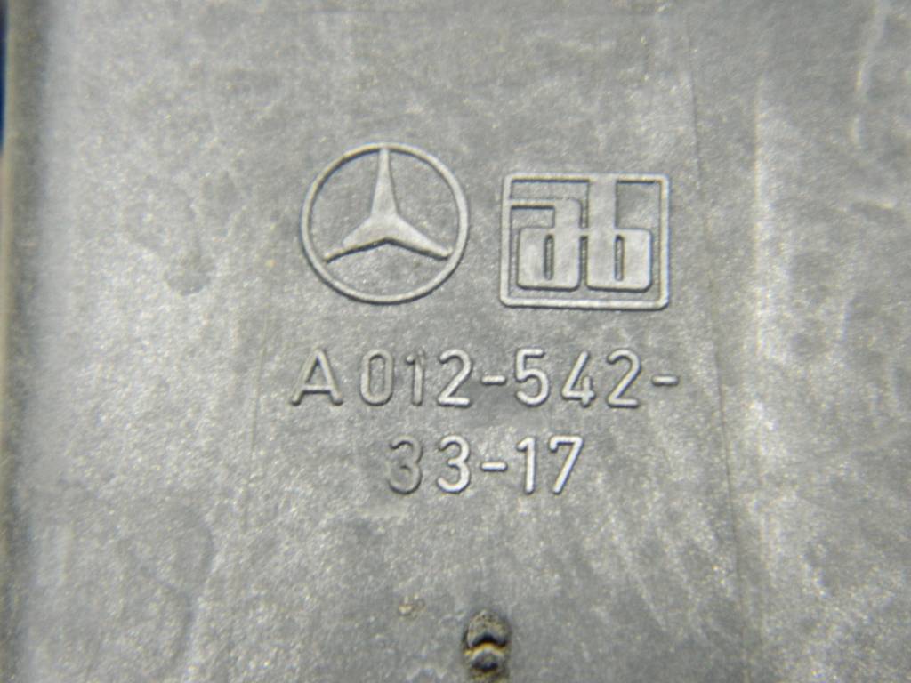 Датчик положения дроссельной заслонки Mercedes-Benz S-Class (W140) 1991-1999