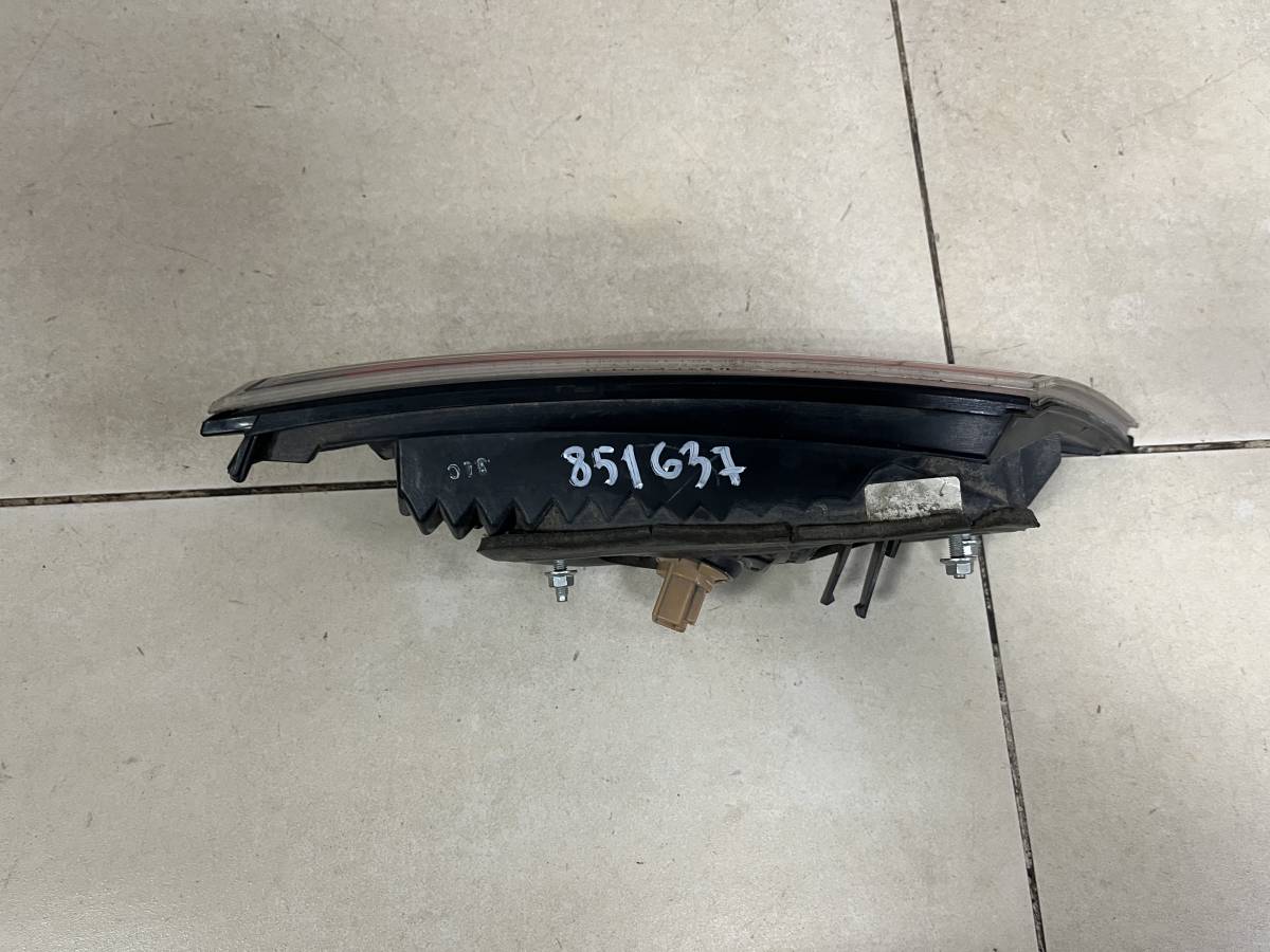 Фонарь задний внутренний правый Honda Civic 5D 2006-2012
