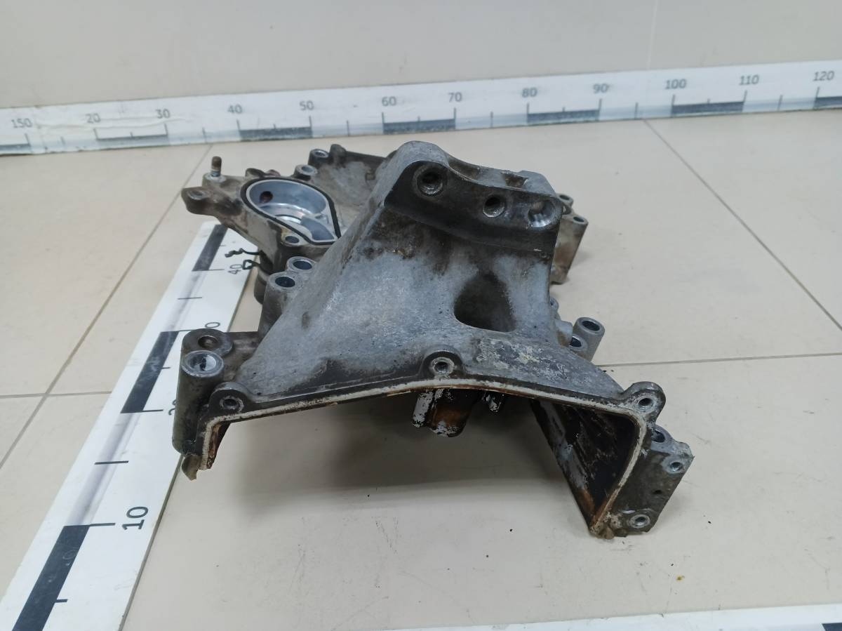 Крышка двигателя передняя Toyota Yaris (P90) 2005-2011