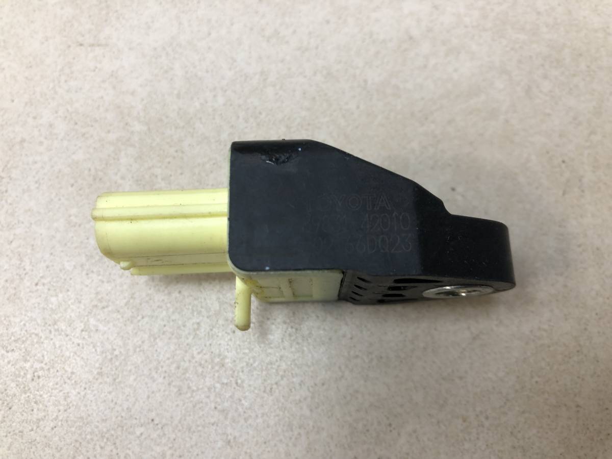 Датчик AIR BAG Toyota Rav 4 (A30) 2006-2013