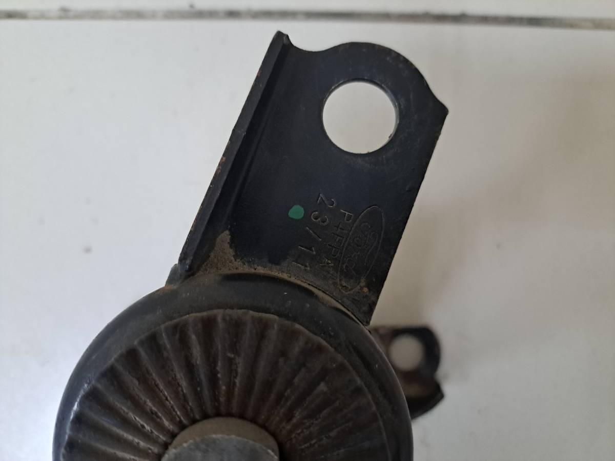 Опора двигателя правая Ford Fiesta (MK6) 2008-2017
