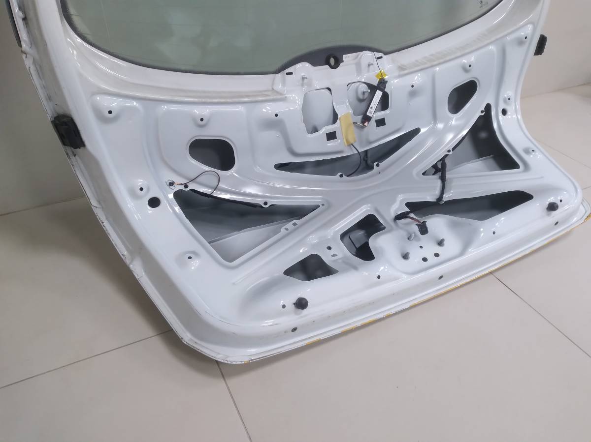 Дверь багажника Skoda Rapid 2012-2020