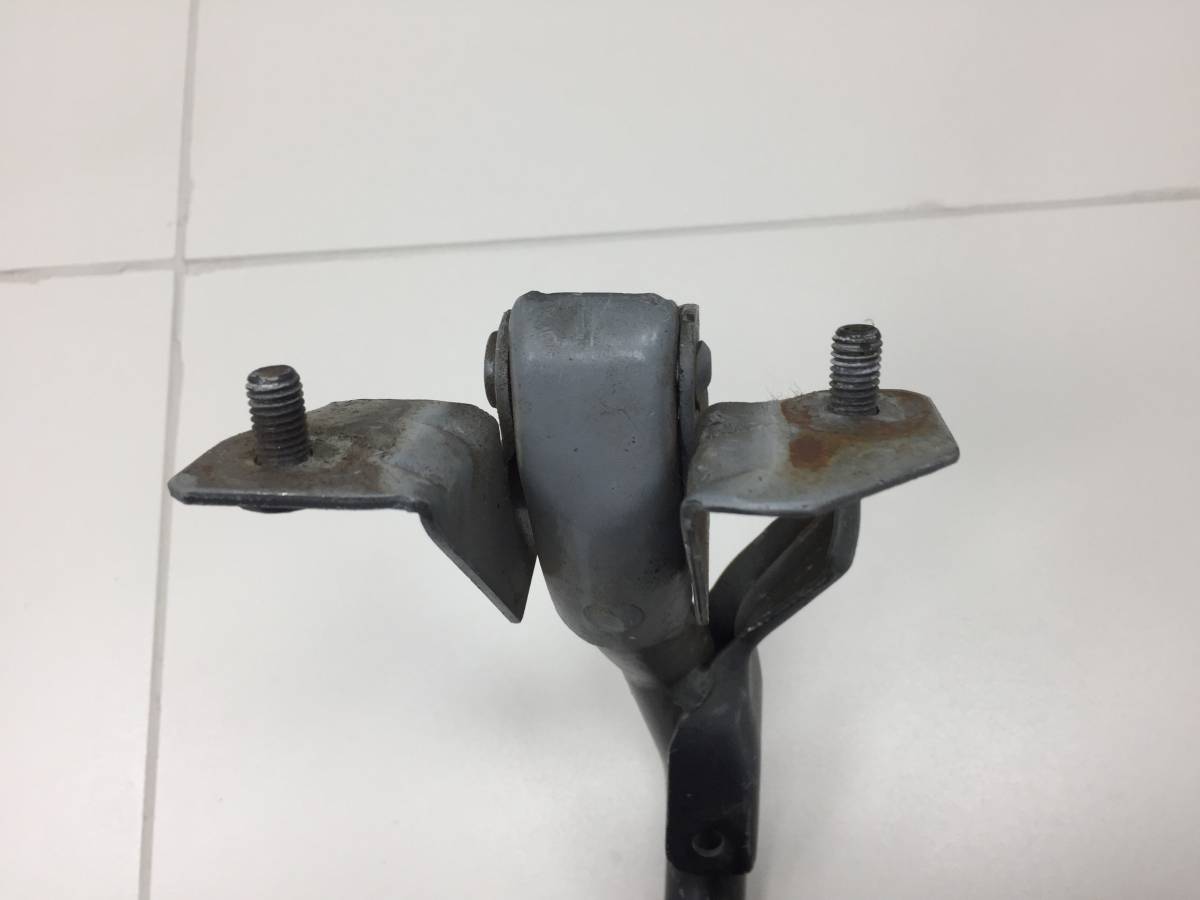 Петля крышки багажника Fiat Albea 2002-2012