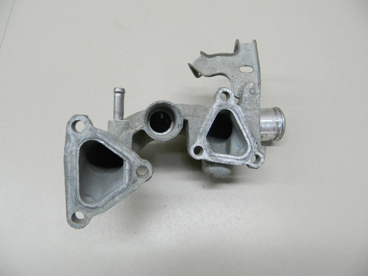 Фланец двигателя системы охлаждения Toyota Highlander (U50) 2013>