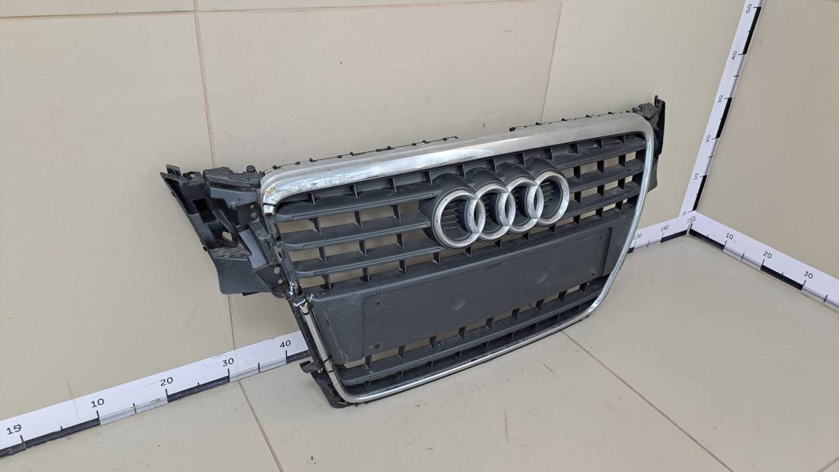 Решетка радиатора Audi A4 (B8) 2007-2015