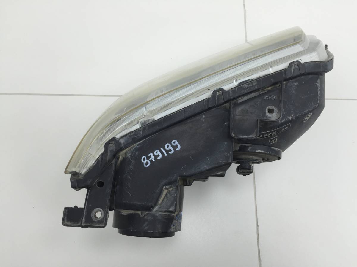 Фара левая Suzuki Grand Vitara 2005-2015