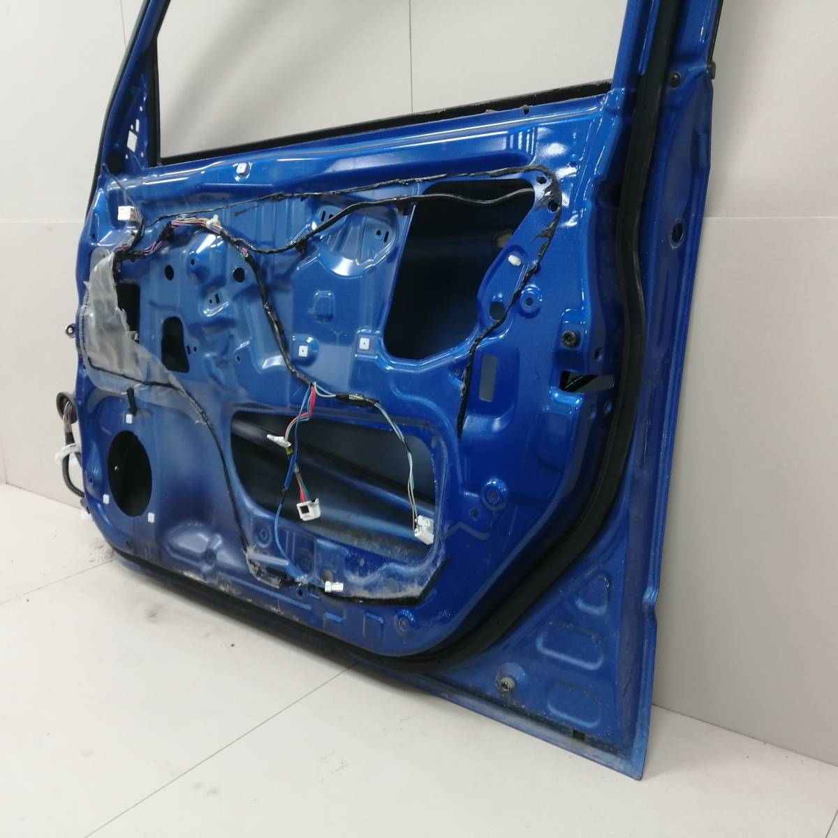Дверь передняя правая Subaru Forester (S12) 2008-2012