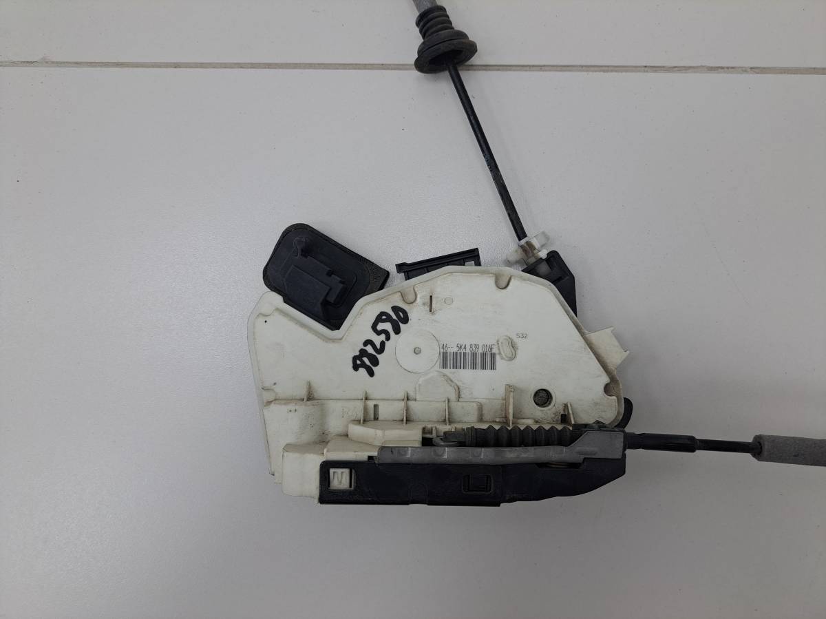 Замок двери задней правой Volkswagen Polo (Sed RUS) 2011>