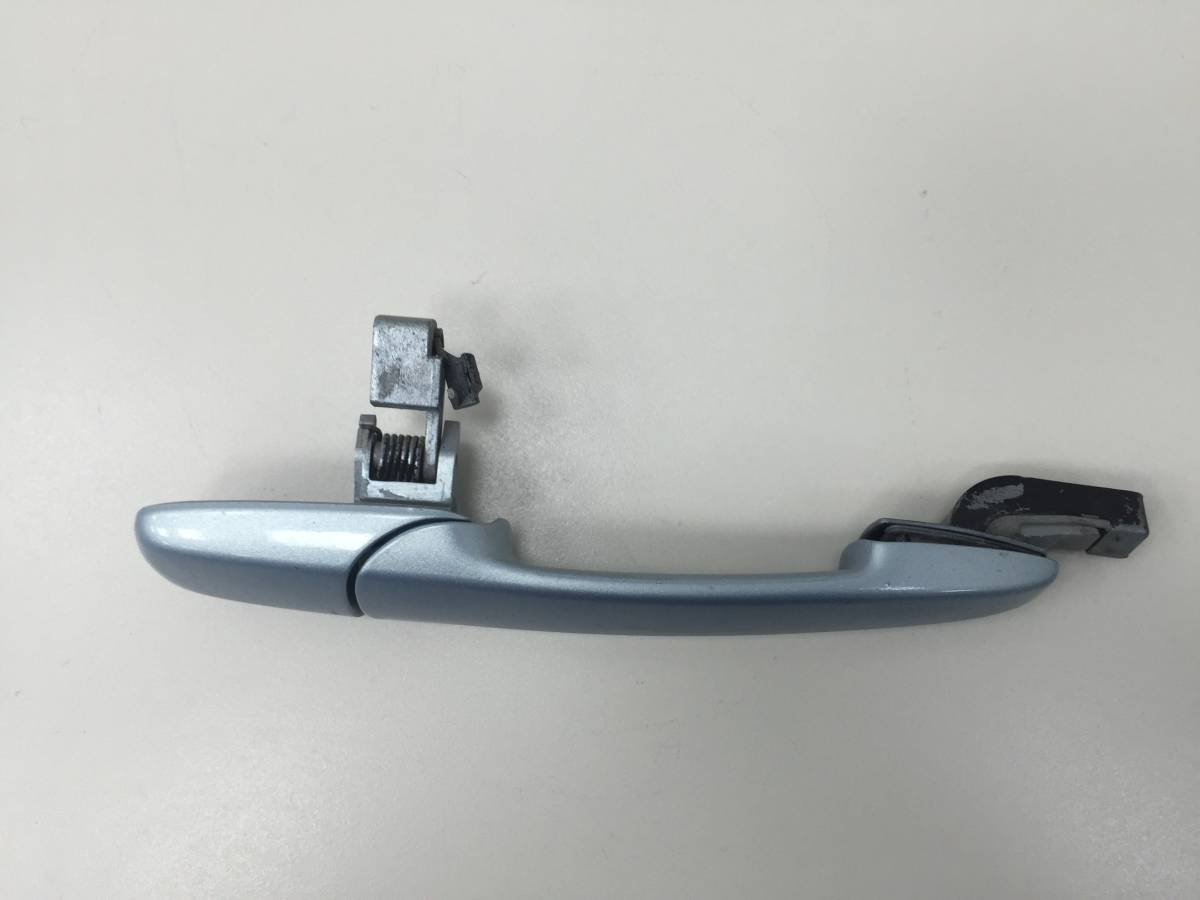 Ручка двери наружная правая Mazda Mazda 3 (BK) 2002-2009