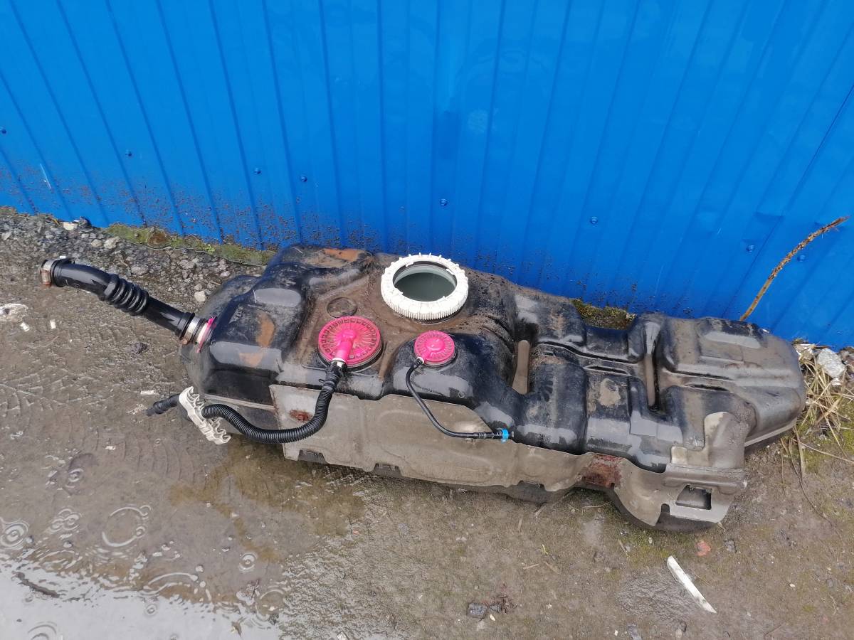 Бак топливный Toyota Land Cruiser Prado (J120) 2002-2009