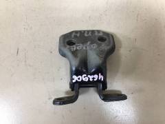 Петля двери передней правой нижняя Subaru Forester (S12) 2008-2012