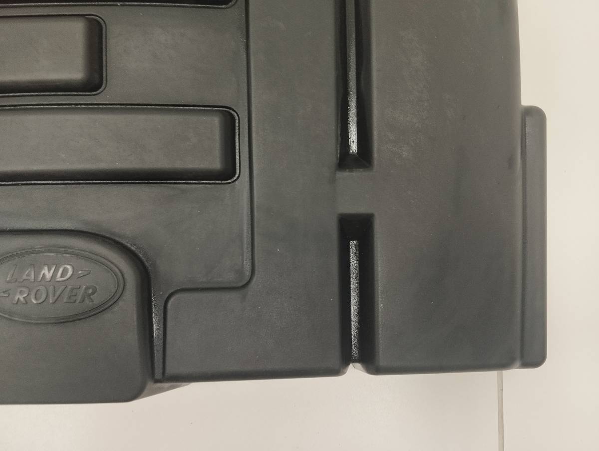 Крышка двигателя декоративная Land Rover Discovery 3 2004-2009