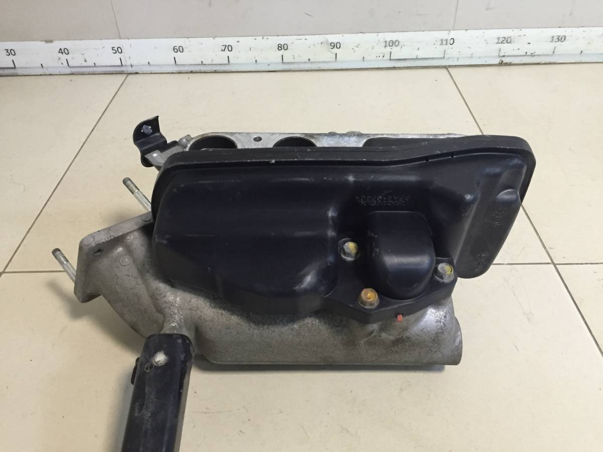 Коллектор впускной Honda CR-V 2007-2012