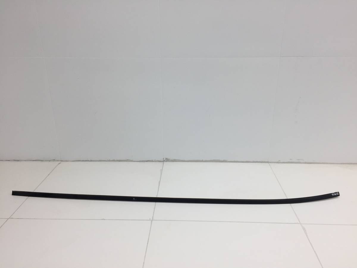 Молдинг крыши левый Hyundai Getz 2002-2010