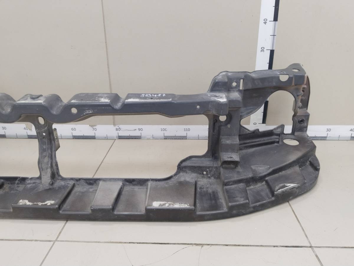 Рамка радиатора Ford Explorer 2010>