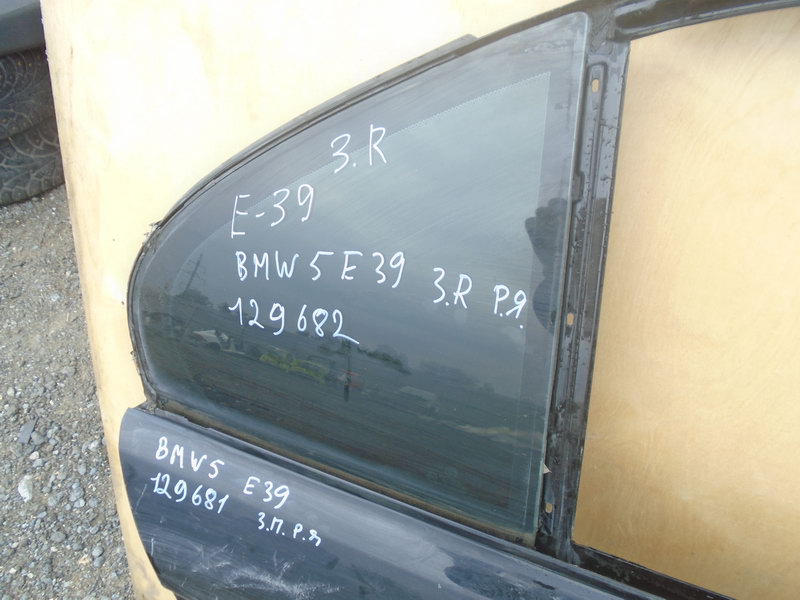 Стекло двери задней правой (форточка) для BMW 5-series E39 1995-2003