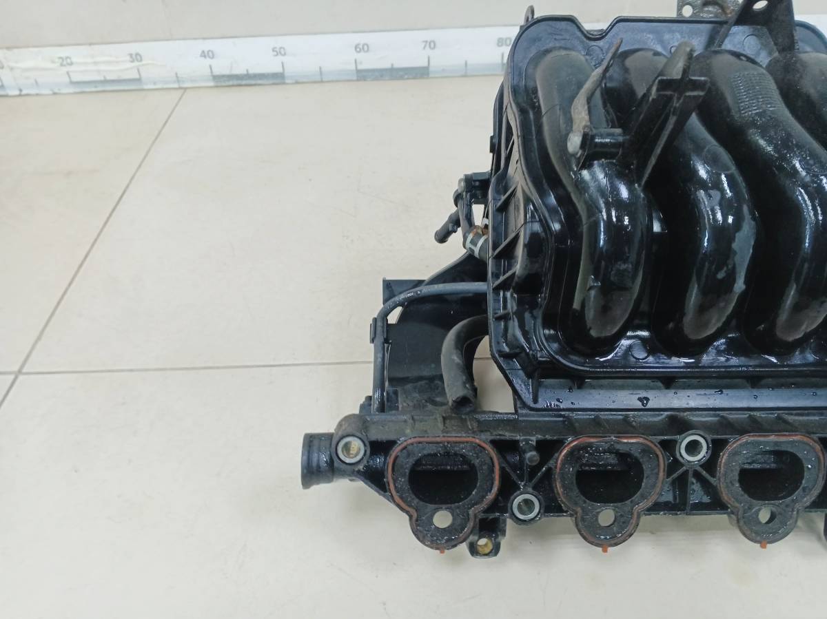 Коллектор впускной Mazda Demio DE 2007-2011