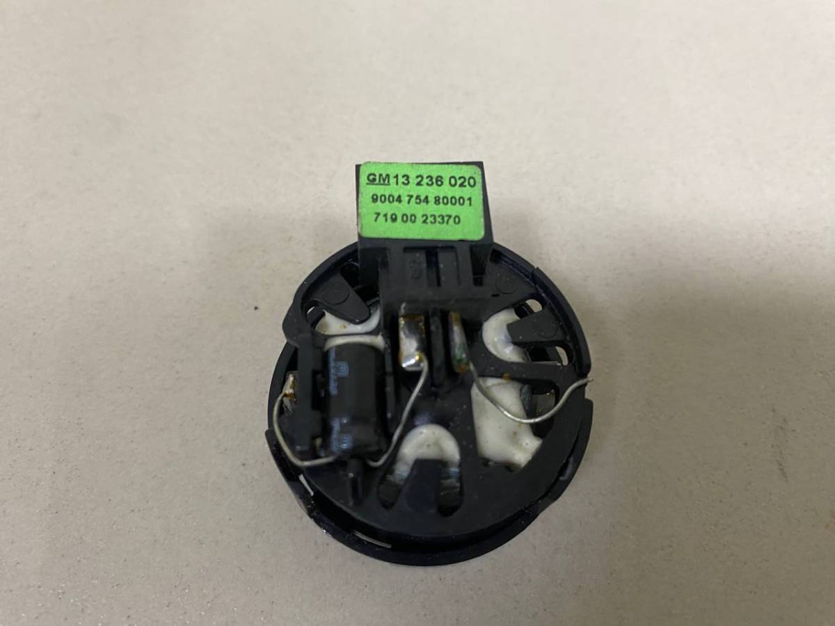 Динамик Opel Zafira (B) 2005-2012 Динамик Opel Zafira (B) 2005-2012