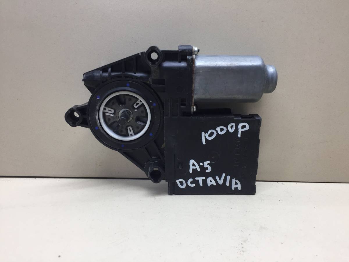 Моторчик стеклоподъемника Skoda Octavia (A5 1Z-) 2004-2013
