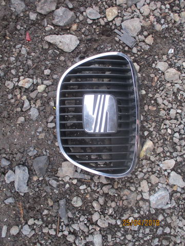 Решетка радиатора для Seat Ibiza (4) 2002-2008