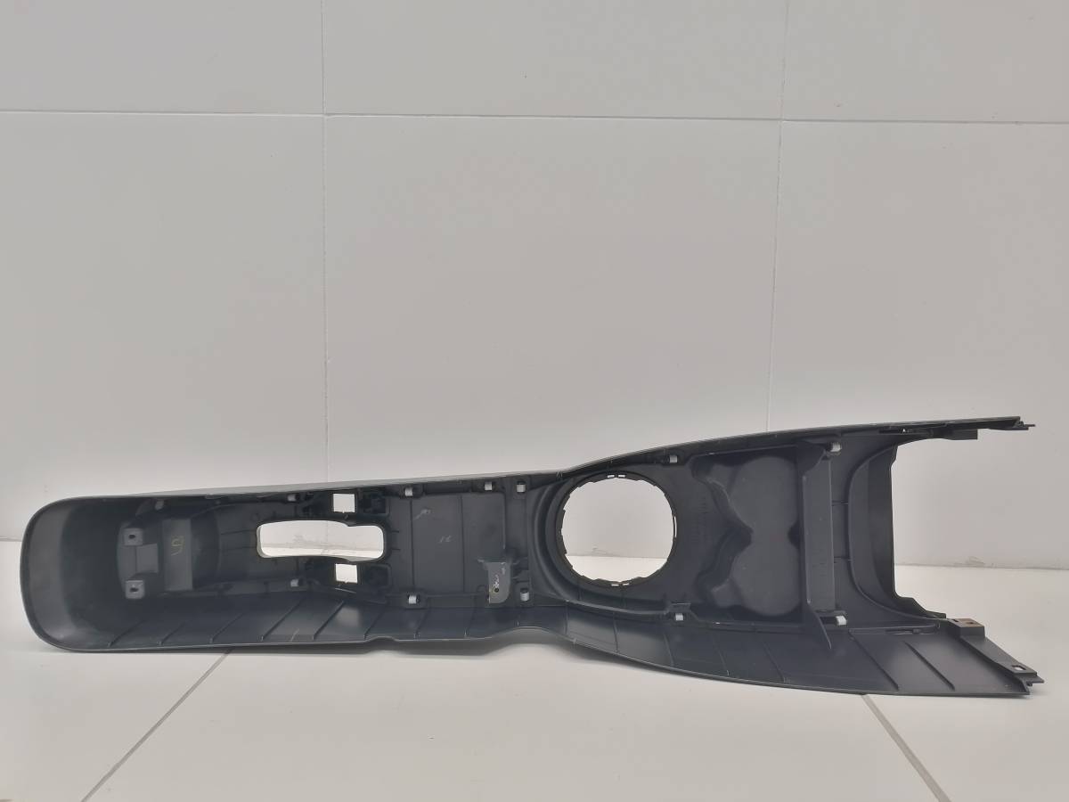 Консоль центральная Suzuki SX4 2006-2013