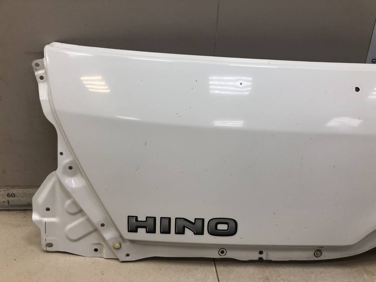Капот Hino 300 2011