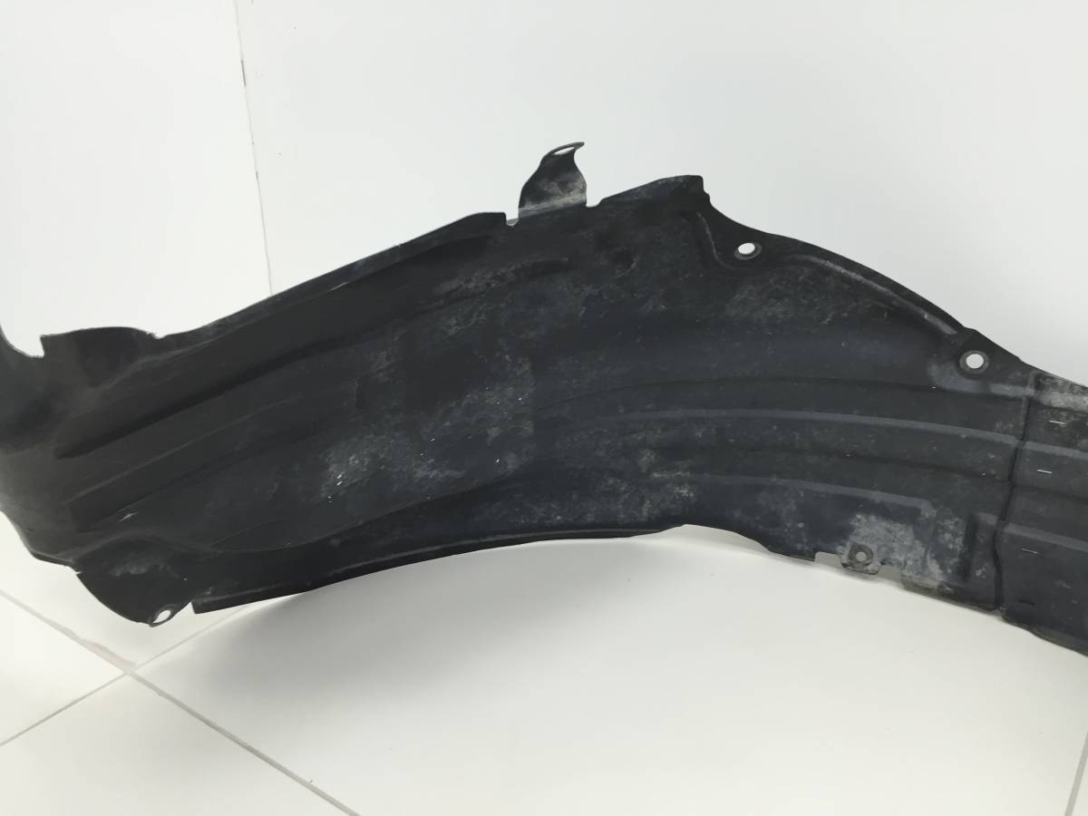 Локер передний правый Mazda CX-7 (ER) 2006-2012