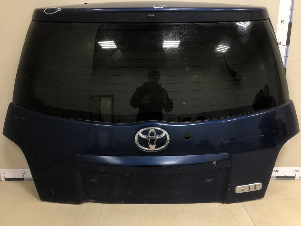 Дверь багажника со стеклом Toyota Ist (XP60) 2001-2007