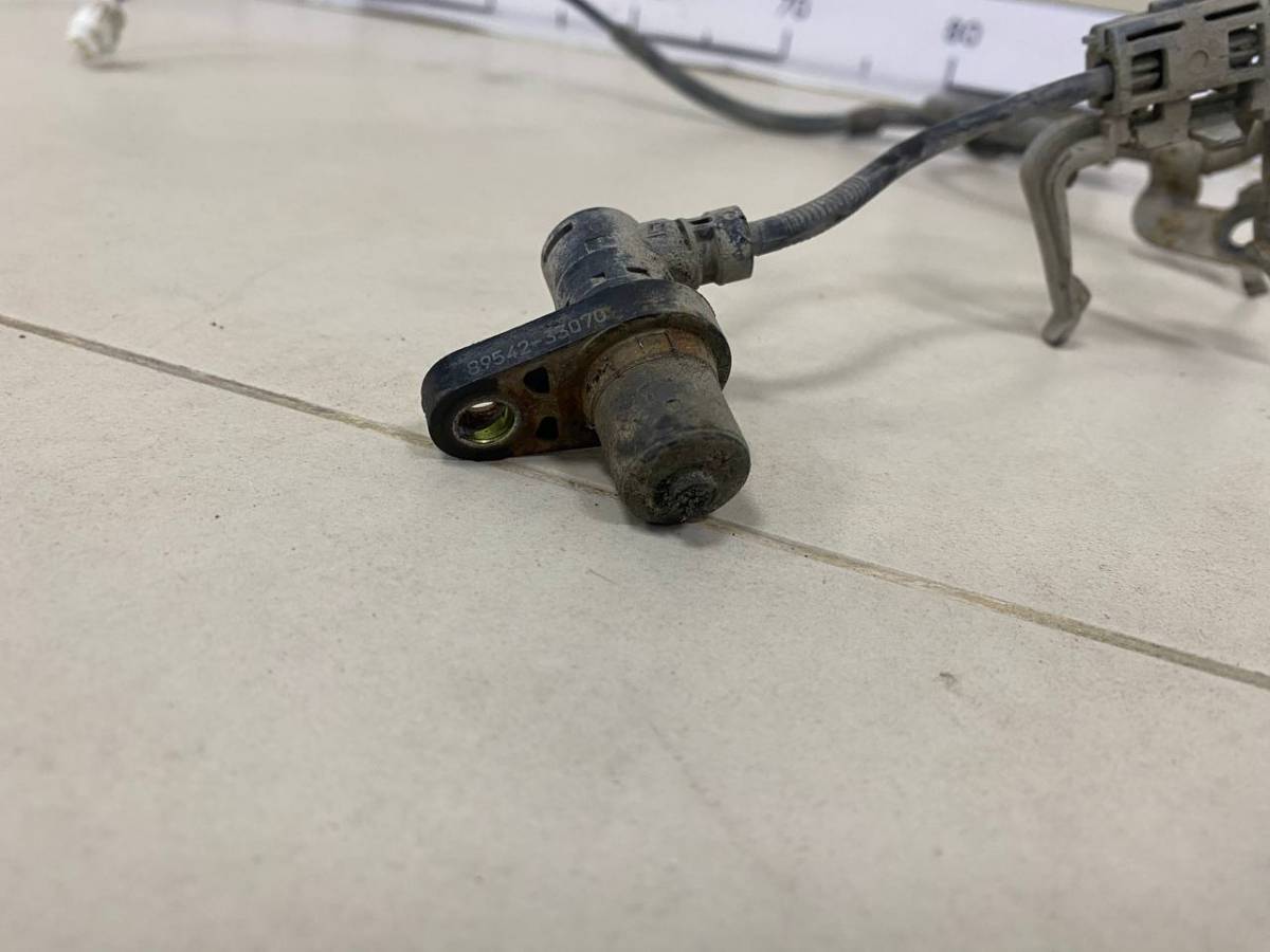 Датчик ABS передний правый Toyota Camry (XV30) 2001-2006 Датчик ABS передний правый Toyota Camry (XV30) 2001-2006