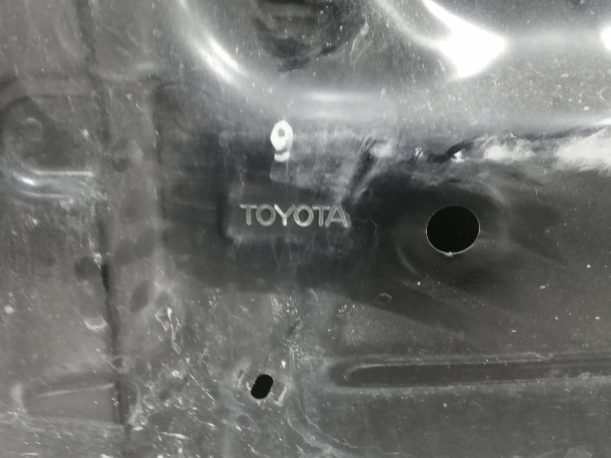 Капот Toyota Camry (V50) 2011-2017