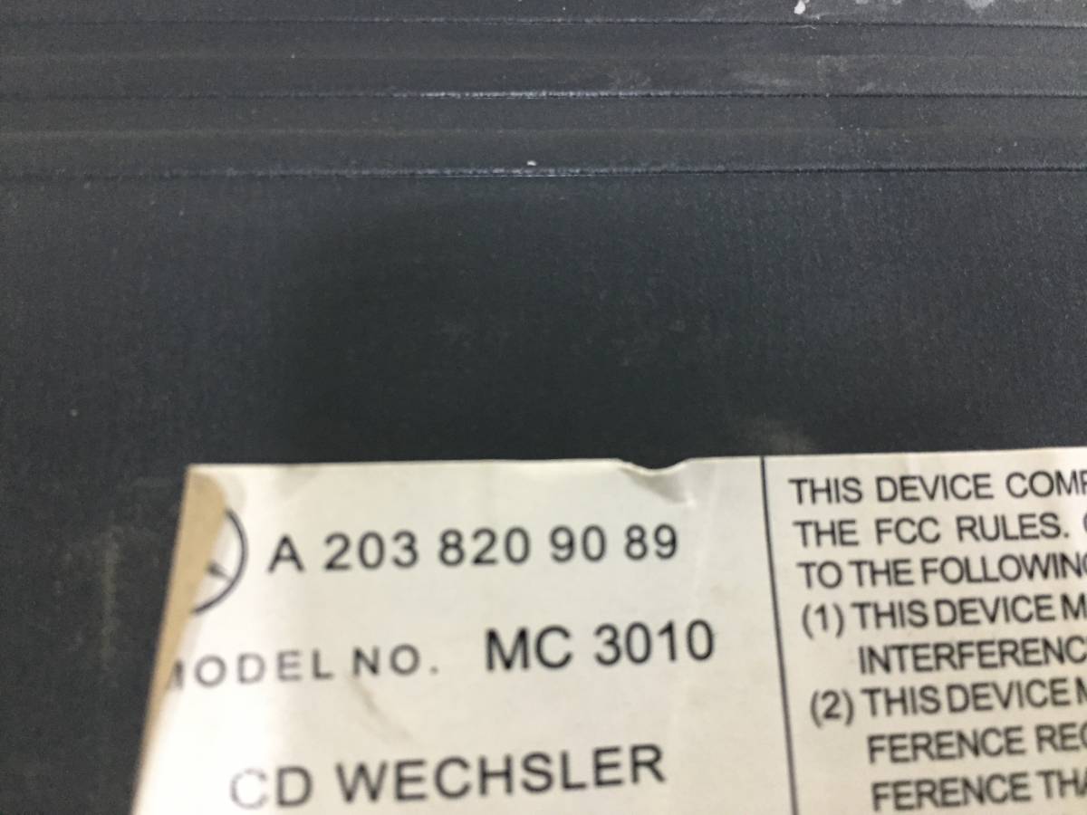 Ченджер компакт дисков Mercedes-Benz G-Class (W463) 1989>