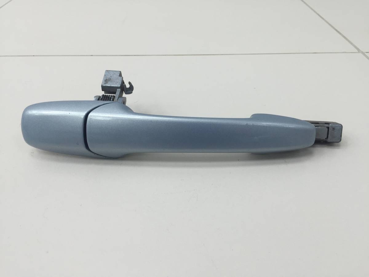 Ручка двери наружная правая Mazda Mazda 3 (BK) 2002-2009