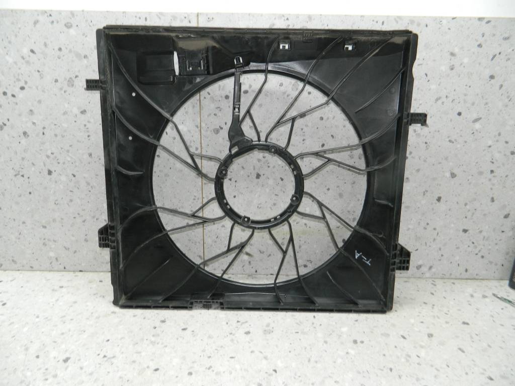 Вентилятор радиатора Mercedes-Benz ML-Class (W166) 2011>