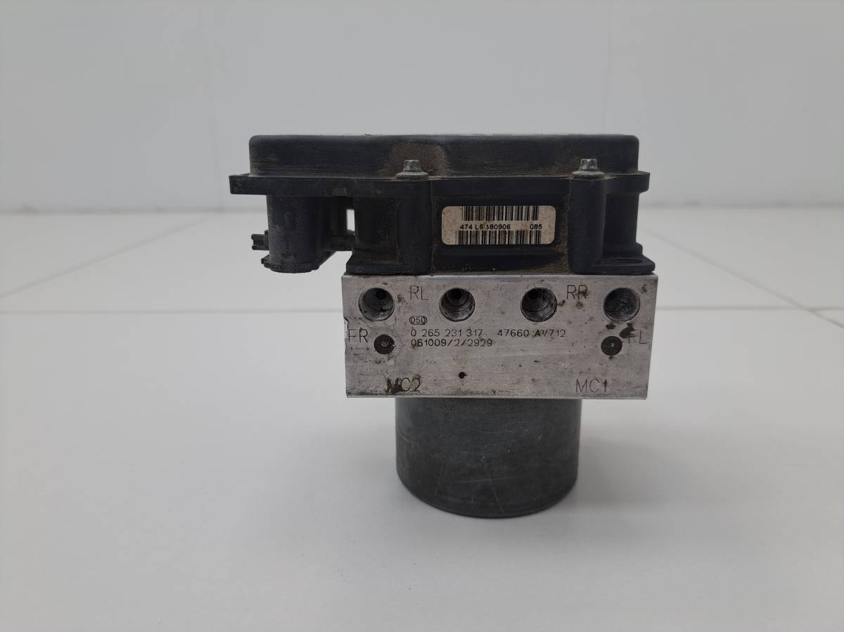 Блок ABS (насос) Nissan Primera (P12) 2002-2007