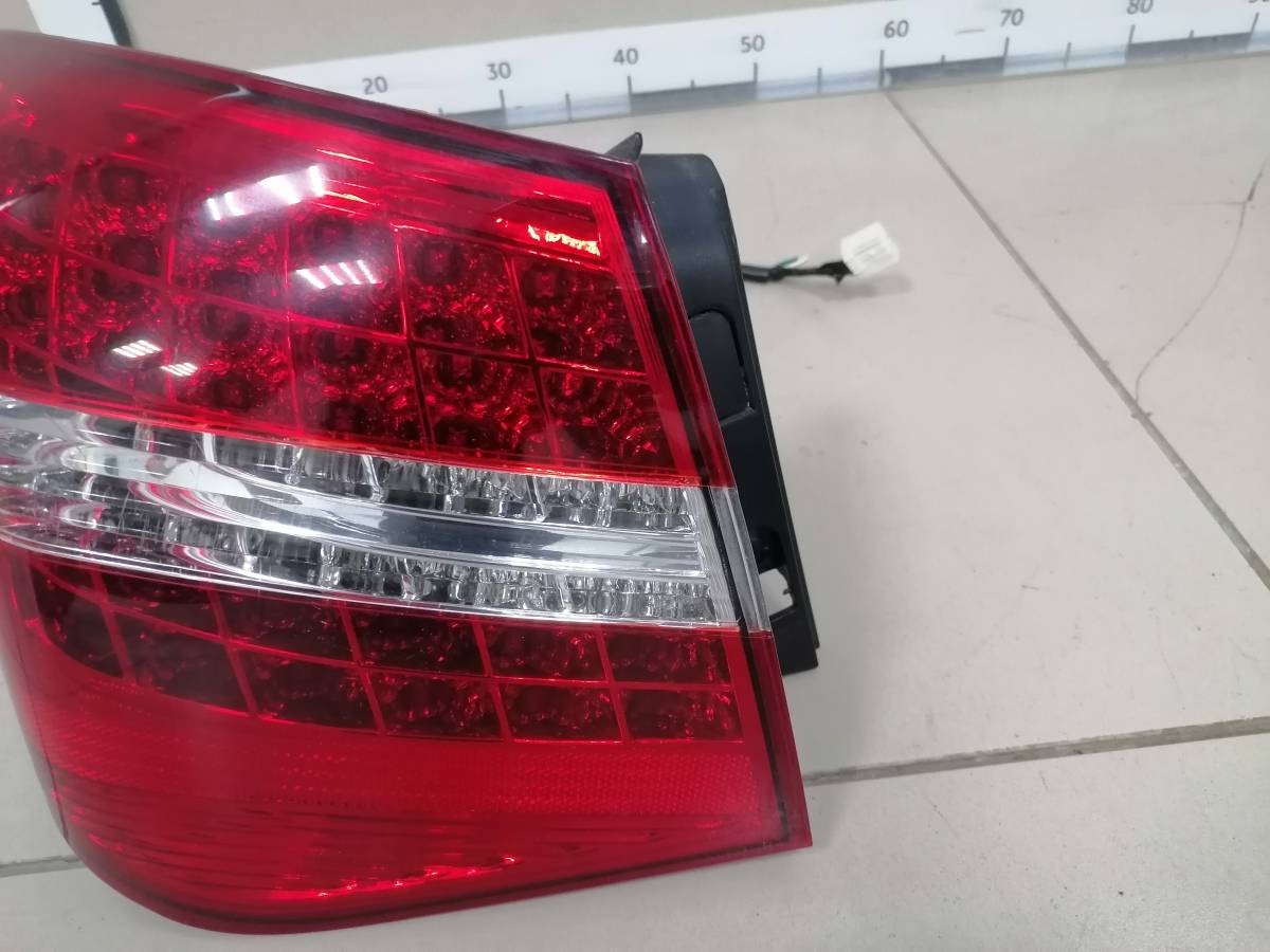 Фонарь задний наружный левый Chevrolet Cruze (J300) 2009-2016