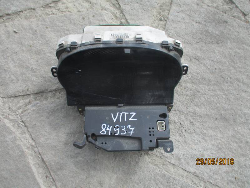 Панель приборов для Toyota Vitz (P10) 1999-2005