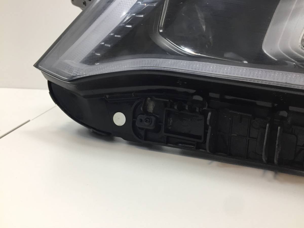 Фара правая Kia K5 2019>