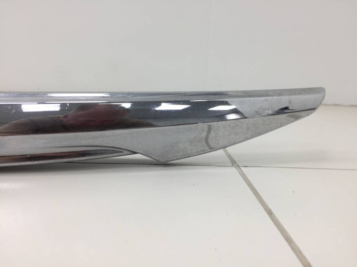 Накладка двери багажника Toyota Vitz (XP130) 2010-2016
