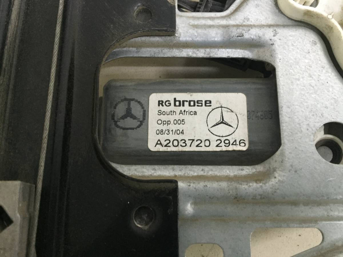 Стеклоподъемник электр. передний левый Mercedes-Benz C-Class (W203) 2000-2007