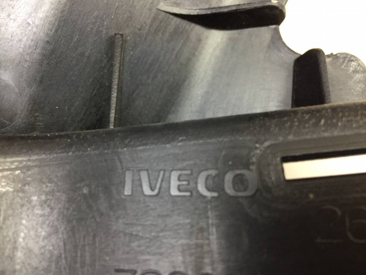 Решетка радиатора Iveco Daily 1999-2006