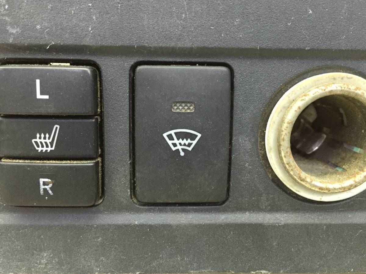 Кнопка антипробуксовочной системы Toyota Rav 4 (A30) 2006-2013