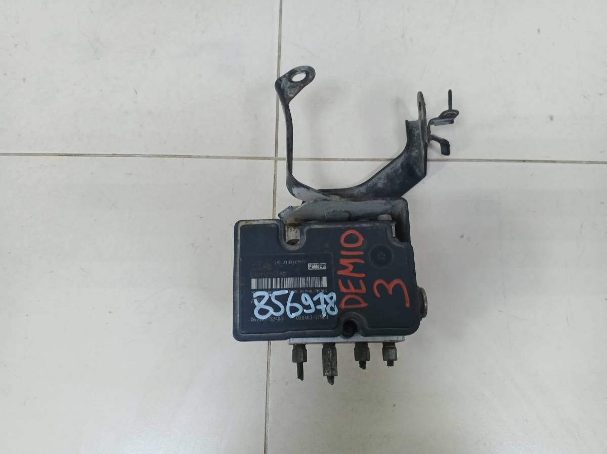 Блок ABS (насос) Mazda Demio DE 2007-2011