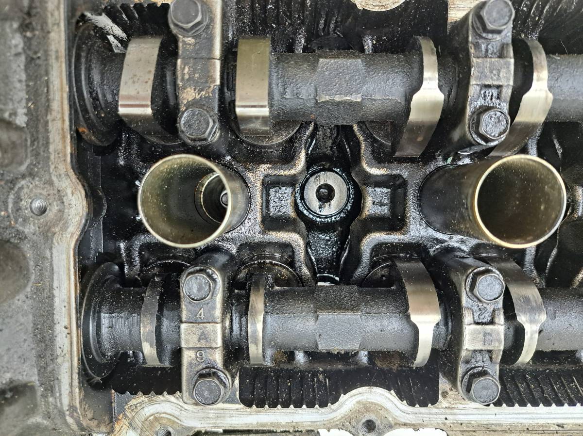 Головка блока цилиндров Nissan X-Trail (T30) 2001-2006