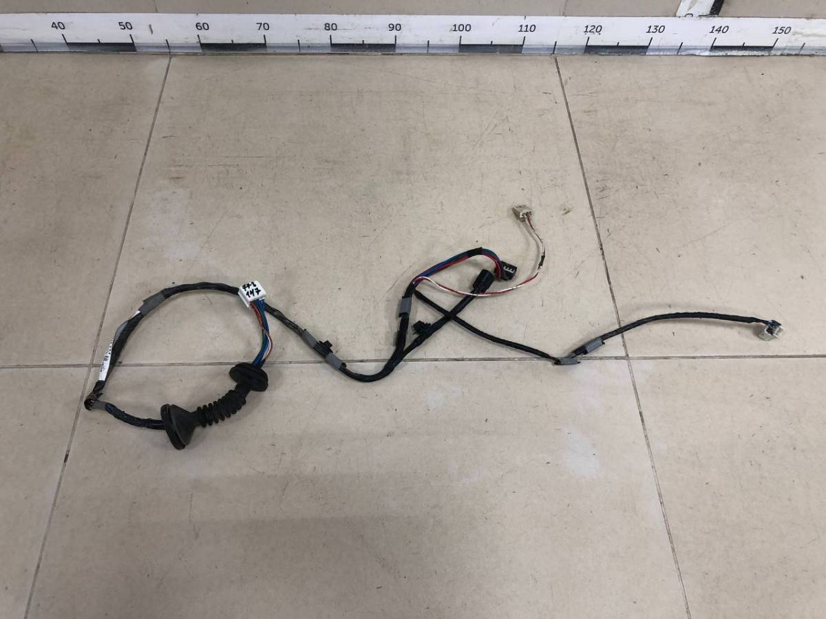 Проводка двери Toyota Hilux (AN10,AN20,AN30) 2011-2015