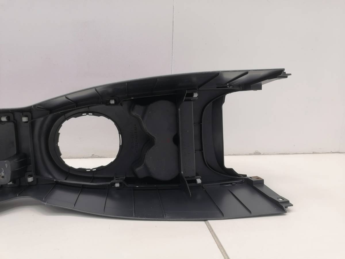 Консоль центральная Suzuki SX4 2006-2013