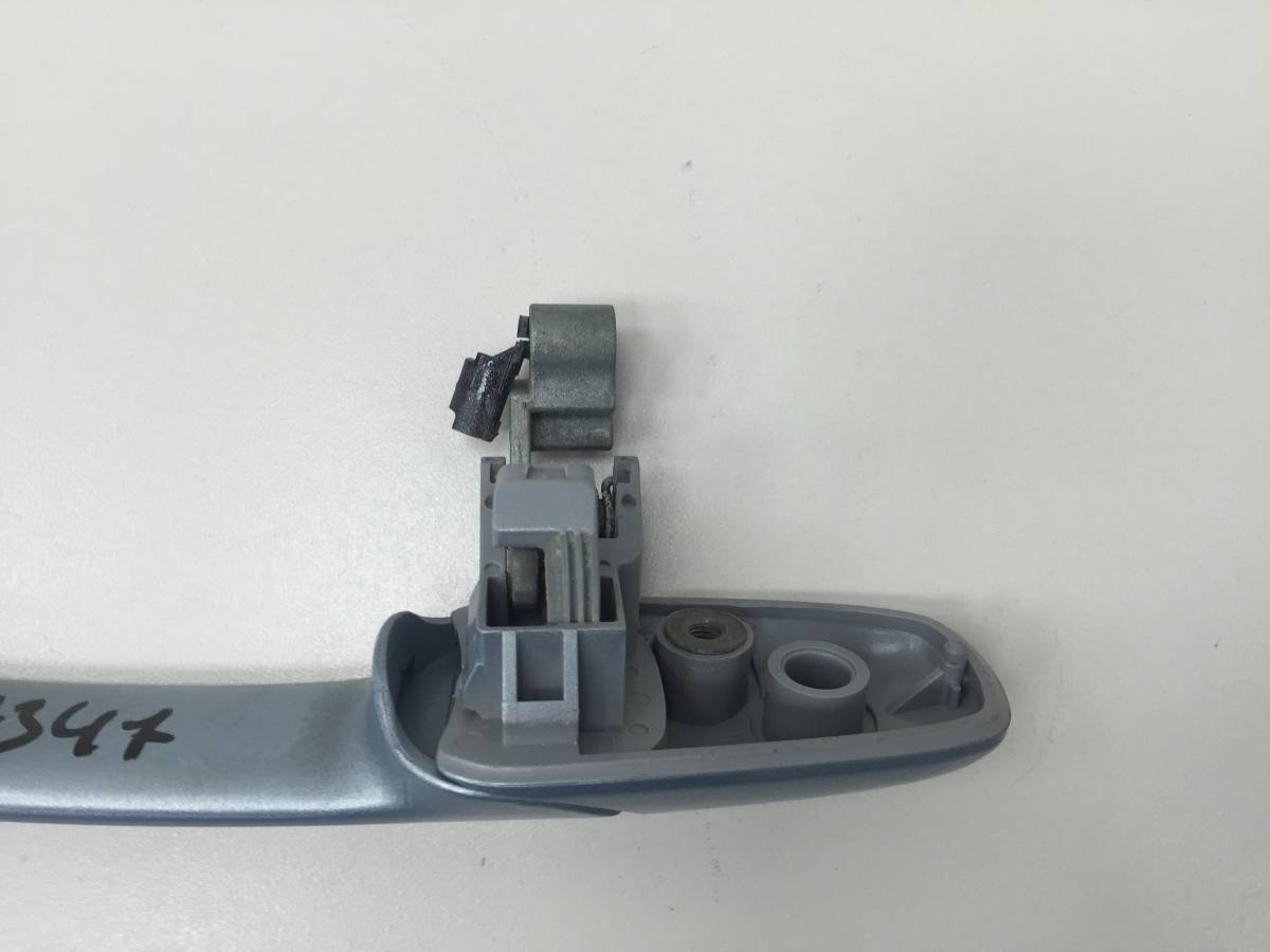 Ручка двери наружная правая Mazda Mazda 3 (BK) 2002-2009