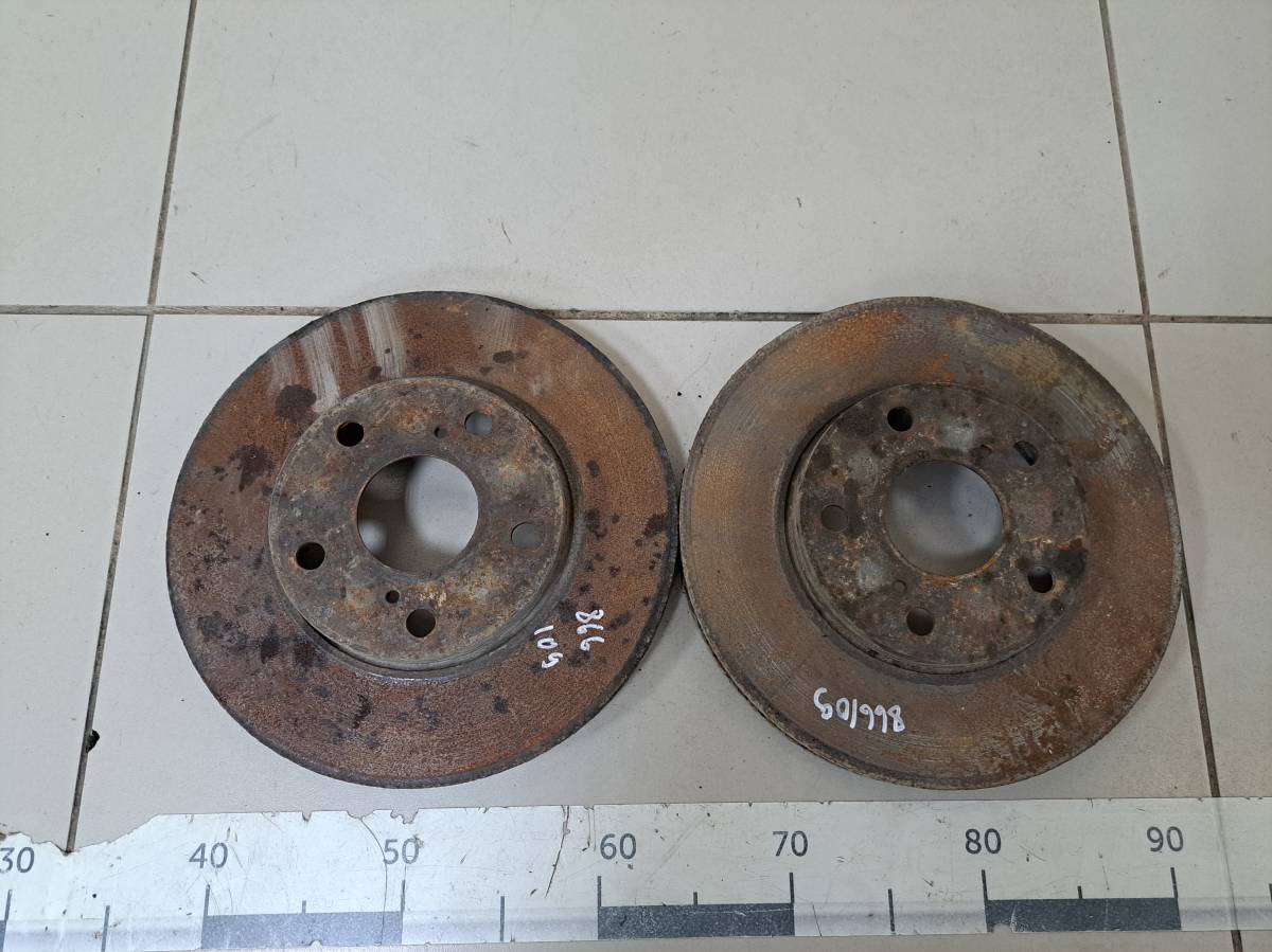 Диск тормозной передний Toyota Camry (XV30) 2001-2006