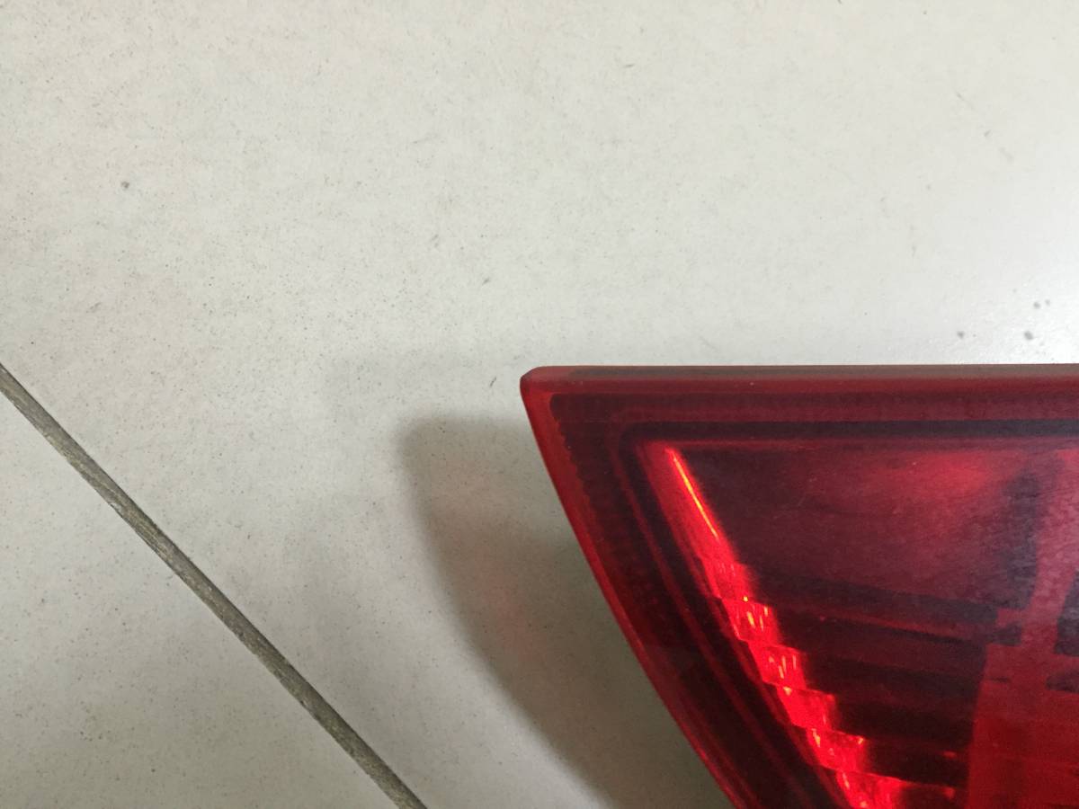 Фонарь задний внутренний правый Mitsubishi Pajero/Montero Sport (KH) 2008-2015