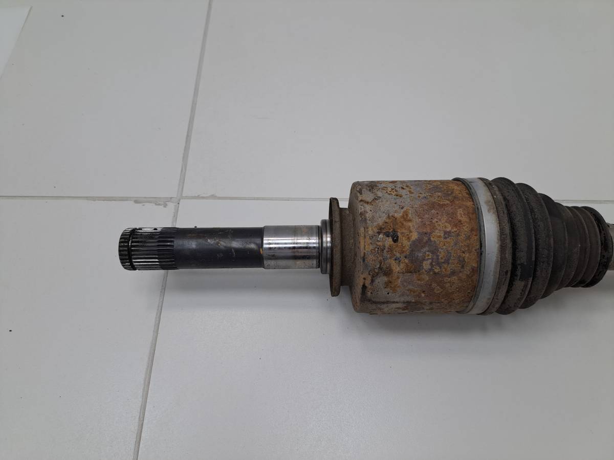 Полуось задняя левая Land Rover Discovery 3 2004-2009 Полуось задняя левая Land Rover Discovery 3 2004-2009