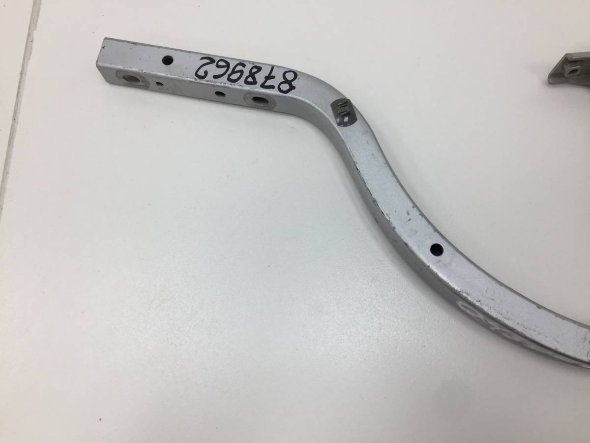 Петля крышки багажника Hyundai Elantra (XD) 2000-2005